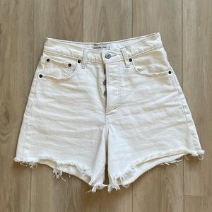 Abercrombie dad shorts